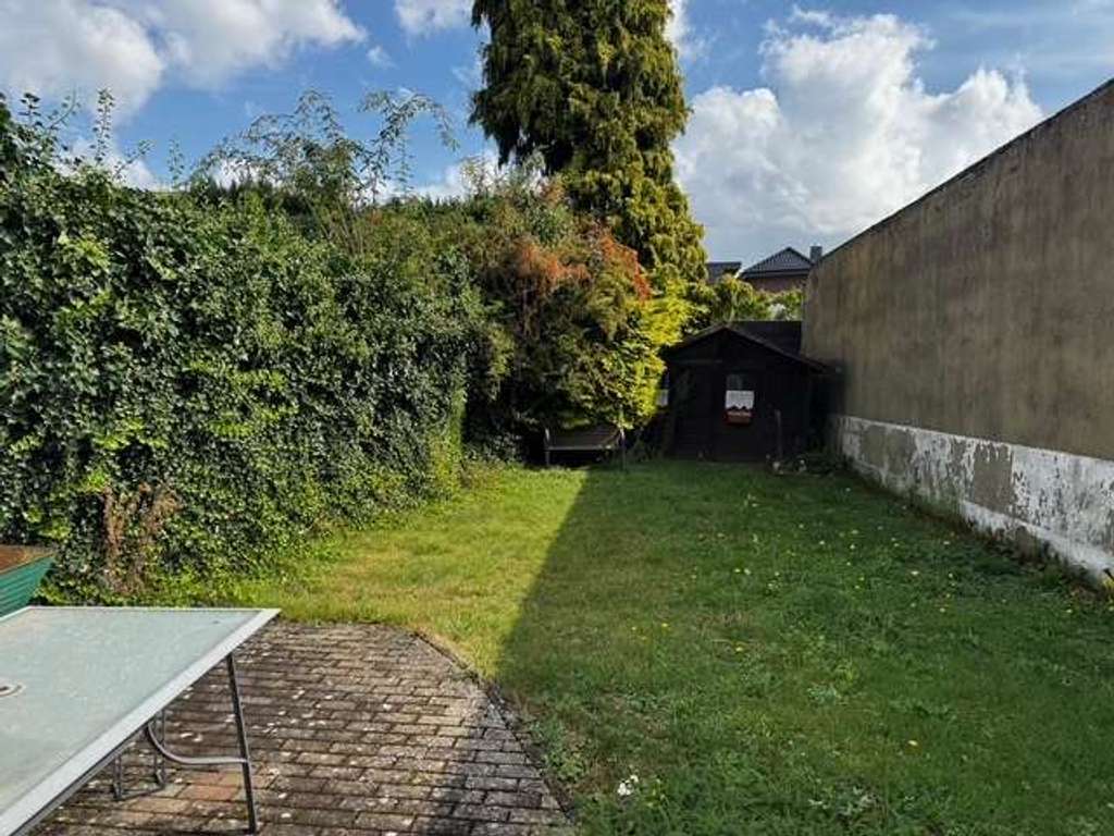 Immobilie in Würselen - Modernisierungsbedürftiges Reihenhaus in ruhiger Wohnlage von Würselen - Euchen - Bild 2