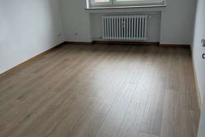 Helle 77 m² Wohnung im 5. OG mit Balkon in Lübeck-St. Gertrud