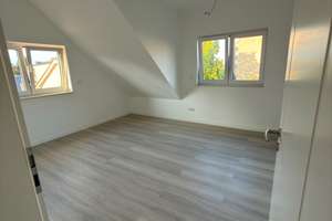 Alltagstaugliche 3-Zimmer-Wohnung in Köln – Keimesstraße 34, 50765 Volkhoven/Weiler, Köln – Vorschaubild 3