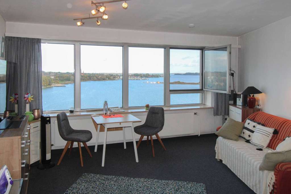 Wohnen im Wikingturm: 1-Zi.-Apartment mit Panoramablick über die Schlei 