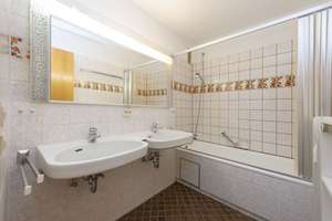 **PREISGÜNSTIG KAUFEN - bevor die Zinsen steigen** 4-Zi.-Whg. BELETAGE | ZWEI BALKONE | Bezug SOFORT – Erisdorfer Straße 24, 70599 Birkach-Nord, Stuttgart – Vorschaubild 19