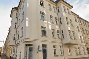 Wohnhaus mit 10 modernen Wohneinheiten sowie eine Gewerbeeinheit in Top-Lage – Die vollständige Adresse der Immobilie erhältst du vom Anbieter., 7548 Stadtmitte, Gera – Vorschaubild 7