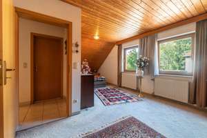Gepflegtes Einfamilienhaus in München-Lochhausen – Die vollständige Adresse der Immobilie erhältst du vom Anbieter., 81249 Lochhausen, München – Vorschaubild 17