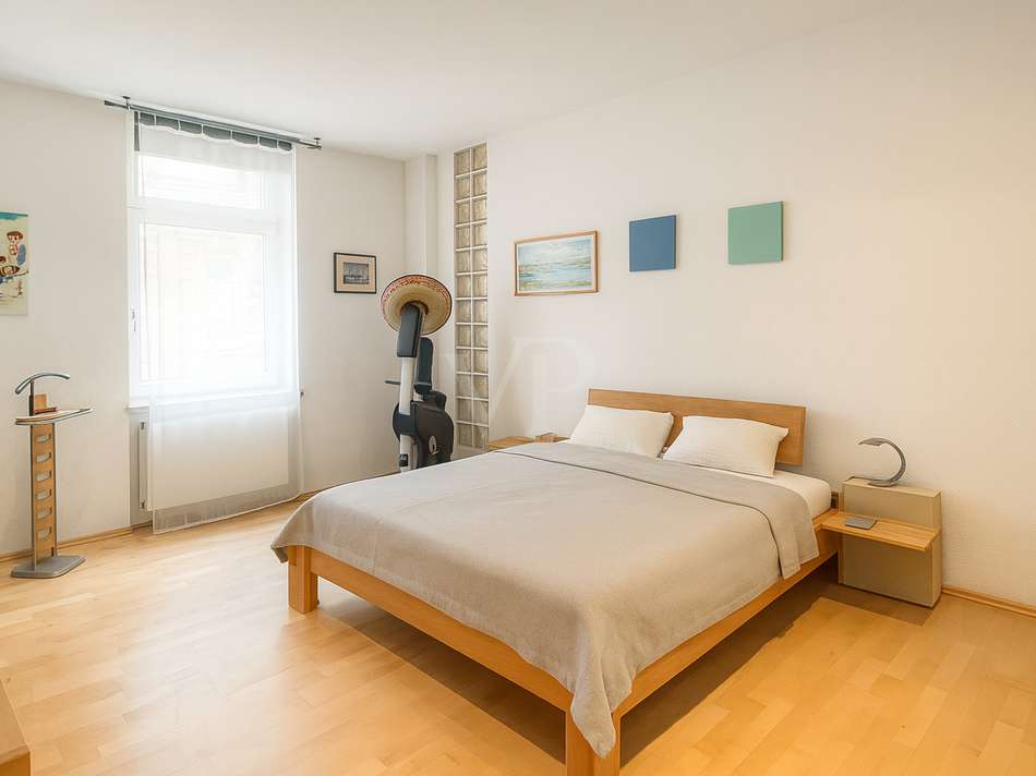 8bf1a774-e4a5-48ee-a6c2-5f1e2d