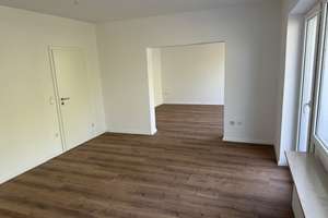 Zentrale neu renovierte Penthousewohnung mit Aufzug 103 m² – Die vollständige Adresse der Immobilie erhältst du vom Anbieter., 90408 Pirckheimerstraße, Nürnberg – Vorschaubild 12