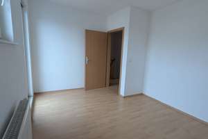+++TOLLES REIHENMITTELHAUS+GARTEN+MODERNES BAD M. WANNE+GR. KÜCHE+TOLLES WOHNZIMMER++ – 4509 Delitzsch – Vorschaubild 11