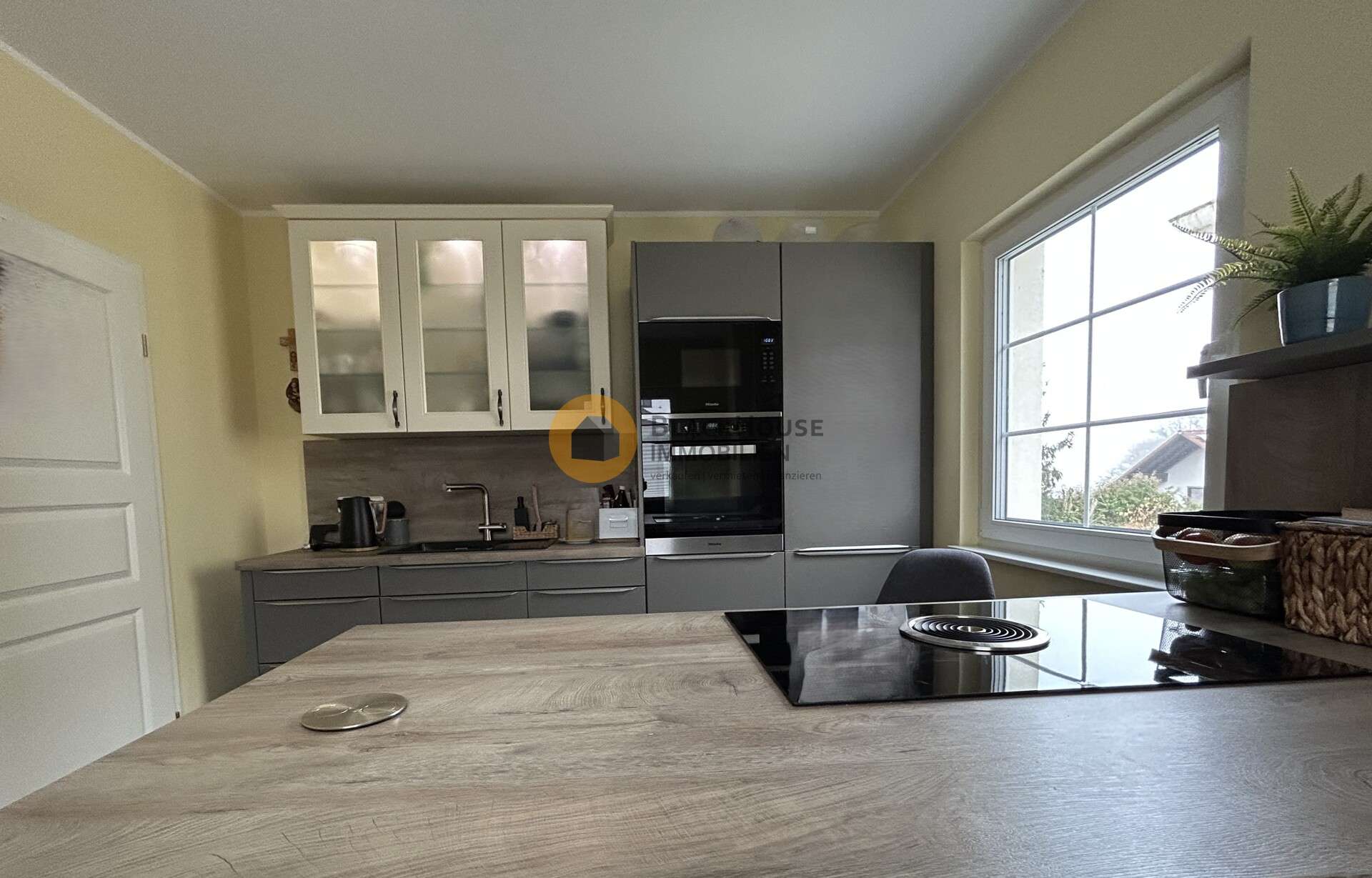 Immobilie in Schweitenkirchen - Che bella casa! Haus Bj. 2020 mit Einliegerwohnung und Pool - Bild 7