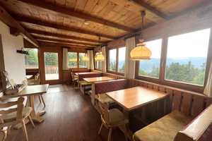 Sonniges Mehrfamilienhaus mit gewerb. Nutzung, großem Grundstück, Terrasse, Balkon & Doppelgarage – Berchtesgadener Land (Kreis) – Vorschaubild 17
