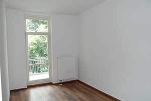 TOP Wohnung für Eigennutzer ! Sofort beziehbar--Wanne/Dusche--Gäste WC--Lift--Einbauküche--2 Balkone – Erich-Mühsam-Straße 33, 9112 Chemnitz – Vorschaubild 10