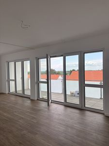 Wohnen mit Charakter: Großzügige 4,5-Zimmer-Wohnung in Schkeuditz