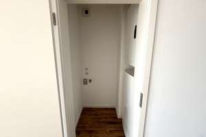 Blick über die City! Zwei Zimmer Wohnung sucht neuen Mieter! – Flämische Str. 3, 24103 Altstadt, Kiel – Vorschaubild 9