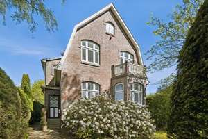 Historisches Hamburger Kaufmannshaus mit großem Garten-ein Juwel für Familien und Liebhaber klass... – Die vollständige Adresse der Immobilie erhältst du vom Anbieter., 22459 Schnelsen, Hamburg – Vorschaubild 1