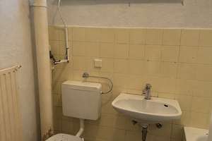 Bezugsfreie 2-Zimmer-Wohnung mit Ostbalkon und Grünblick in ruhiger Reinickendorfer Lage – Quäkerstraße 10, 13403 Reinickendorf (Ortsteil), Berlin – Vorschaubild 12