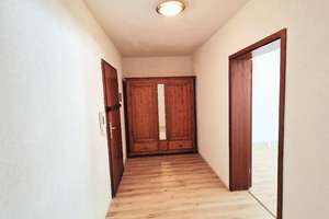 Frisch renovierte 3-Zimmer-Wohnung (94 m²) mit großem Balkon in Heidelberg-Rohrbach – Brechtelstraße 8, 69126 Rohrbach, Heidelberg – Vorschaubild 2