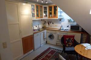 charmante ruhige 2,5-Zimmer-DG-Wohnung / Innenstadt mit Balkon und Einbauküche in Nürnberg – Himpfelshofstr. 11, 90429 Himpfelshof, Nürnberg – Vorschaubild 10