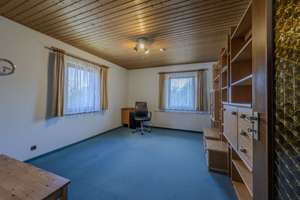 Nostalgisches und ausbaufähiges Einfamilienhaus mit großem Süd-Westgarten – Die vollständige Adresse der Immobilie erhältst du vom Anbieter., 85748 Garching bei München – Vorschaubild 13