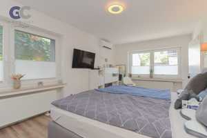 Idyllisch Wohnen am Lochbach - großes Familienparadies mit Indoor-Pool – Solingen – Vorschaubild 11