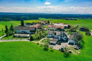 Ehemalige Hofstelle mit Nebengebäuden, Stallungen und Wohnhausanbau in ruhiger Weilerlage – Die vollständige Adresse der Immobilie erhältst du vom Anbieter., 83556 Griesstätt – Vorschaubild 4