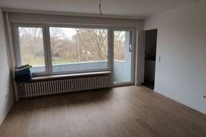 Sanierte 1-Zimmer-Wohnung in Bremerhaven im Atlantic Haus mit Fahrstuhl, EBK und Balkon – Bürgermeister-Smidt-Straße 160, 27568 Mitte, Bremerhaven – Vorschaubild 2