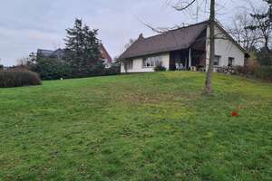 Idyllisches Familienparadies mit Potenzial – Ihr Traumhaus in Bad Laer! – Die vollständige Adresse der Immobilie erhältst du vom Anbieter., 49196 Bad Laer – Vorschaubild 1