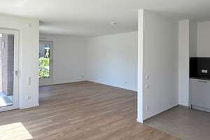 Neubau-Gebiet Hannover Kronsrode: Einbauküche, 2 Terrassen + Garten, 2 Bäder, Fußbodnhzng, TG, Kellr – Christine-Hardt-Straße 21, 30539 Bemerode, Hannover – Vorschaubild 9