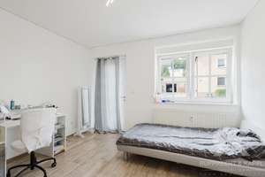 Großzügiges Mehrfamilienhaus mit Balkon, Garagen & Top-Lage - ideal für Familien oder Kapitalanleger – Die vollständige Adresse der Immobilie erhältst du vom Anbieter., 92224 Luitpoldhöhe, Amberg – Vorschaubild 8