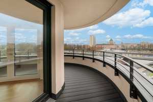 Exklusives Wohnen am Wasser: Moderne Wohnung mit Traumblick auf Potsdams Highlights – Potsdam – Vorschaubild 1