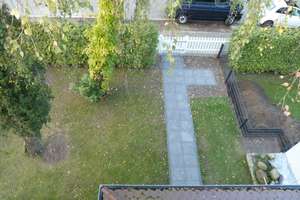 SEHR GEMÜTLICHES EFH MIT MODERNEM SEP. ANBAU IN GRÜNER, RUHIGER LAGE, WESTEND AM WALD – Tannenbergallee 00, 14055 Westend, Berlin – Vorschaubild 11