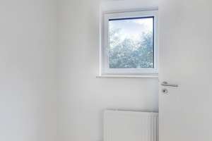 Einziehen & Wohlfühlen: Helle, frisch sanierte 2-Zi.-Wohnung mit Tiefgaragenstellplatz! – 80997 Allach, München – Vorschaubild 8