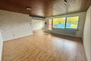 Bungalow mit PKW-Stellplatz und neuer PV-Anlage zur eigenen Stromversorgung – Die vollständige Adresse der Immobilie erhältst du vom Anbieter., 25524 Itzehoe – Vorschaubild 2