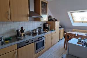 Gemütliche 2 Zimmerdachgeschosswohnung mit Balkon in Bonn-Friesdorf – Annabergerstr. 64, 53175 Friesdorf, Bonn – Vorschaubild 3