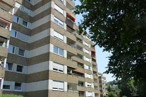 Gemütliche 2-Zimmer Wohnung mit EBK in S-Feuerbach ! – Stuttgart – Vorschaubild 1