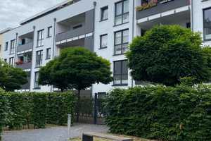 ***FÜR KAPITALANLEGER*** EIGENTUMSWOHNUNG VERMIETET MIT GARAGENSTELLPLATZ IN KÖLN KALK ZU VERKAUFEN – Marie-Curie-Str. 4, 51103 Köln – Vorschaubild 1