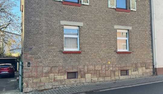 Bild von Freigestelltes 3-Parteien-Haus mit Garage und Stellplätzen in Eltville-Erbach, Rheingau