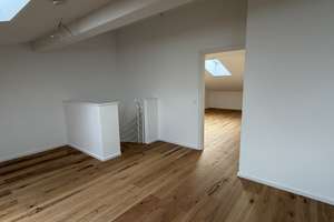 Moderne Maisonette mit Galerie – direkt am Olympiapark – Lily-Braun-Weg 17, 80637 Oberwiesenfeld, München – Vorschaubild 9
