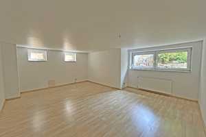 5691 - Attraktive Doppelhaushälfte mit Terrasse, Stellplatz und Garage in Hochstetten! – Karlsruhe (Kreis) – Vorschaubild 19