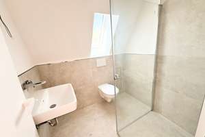 Luxury Penthouse with Private Elevator & AC – Ideal for US Military and International Tenants – Erich Ollenhauer Straße 243, 65203 Dotzheim, Wiesbaden – Vorschaubild 15