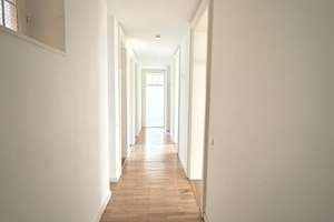 Charmante 3 Zimmer Erdgeschoßwohnung im Inneren Osten von Regensburg – 93059 Ostenviertel, Regensburg – Vorschaubild 4