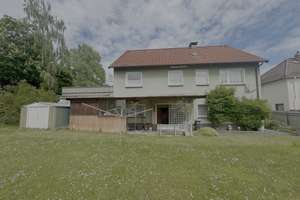 Wohn- und Geschäftshaus mit Sanierungsbedarf und vielseitigen Nutzungsmöglichkeiten – Die vollständige Adresse der Immobilie erhältst du vom Anbieter., 31020 Salzhemmendorf – Vorschaubild 2