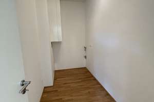 Rarität: Exklusive 3,5 Zimmer-Penthouse-Wohnung mit traumhaftem Ausblick – Alfons-Auer-Straße 8b, 93053 Galgenberg, Regensburg – Vorschaubild 7