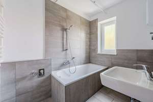 Modernisiert, gepflegt, perfekt geschnitten: Zuhause in Kreuzberg – Graefestraße 42, 10967 Kreuzberg, Berlin – Vorschaubild 7