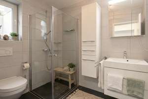 Exklusives 7-Zi.-Haus (195m²) mit eigener Sauna, Garage & Terrasse – Die vollständige Adresse der Immobilie erhältst du vom Anbieter., 74081 Sontheim, Heilbronn – Vorschaubild 17