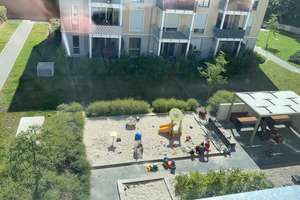 Hell gepflegte Neubau 3‑Zimmer‑Wohnung in ruhiger Lage von Lichtenberg.  – Einbeckerstr 76, 10315 Friedrichsfelde, Berlin – Vorschaubild 2