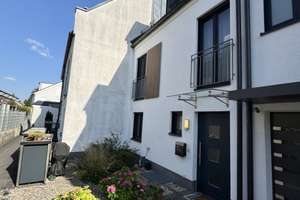 Garching: Modernes Stadt-Haus in ruhiger Lage mit gehobener Ausstattung – Die vollständige Adresse der Immobilie erhältst du vom Anbieter., 85748 Garching bei München – Vorschaubild 7