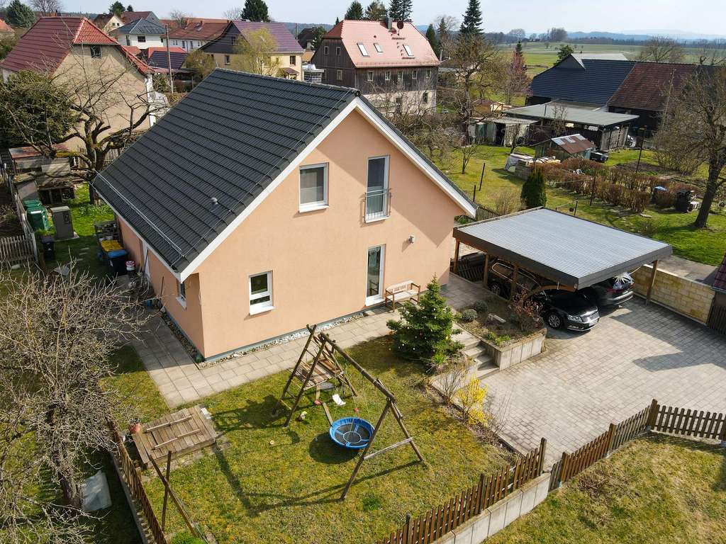 Immobilie in Lohmen - +++ Wunderschöne Lage - modernes, energieeffizientes Einfamilienhaus mit großer Terrasse +++ - Bild 2