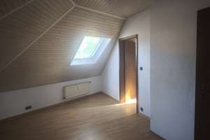 Helle 2-Zimmer-Dachgeschosswohnung, sofort verfügbar in Wiesbaden-Bierstadt – Kloppenheimer Straße 4, 65191 Bierstadt, Wiesbaden – Vorschaubild 5