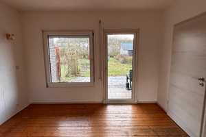 Preiswertes 4-Zimmer-Reihenendhaus mit gehobener Innenausstattung und EBK in Niederstedem – RWE-Umspannanlage 3, 54634 Bitburg-Prüm (Kreis) – Vorschaubild 12