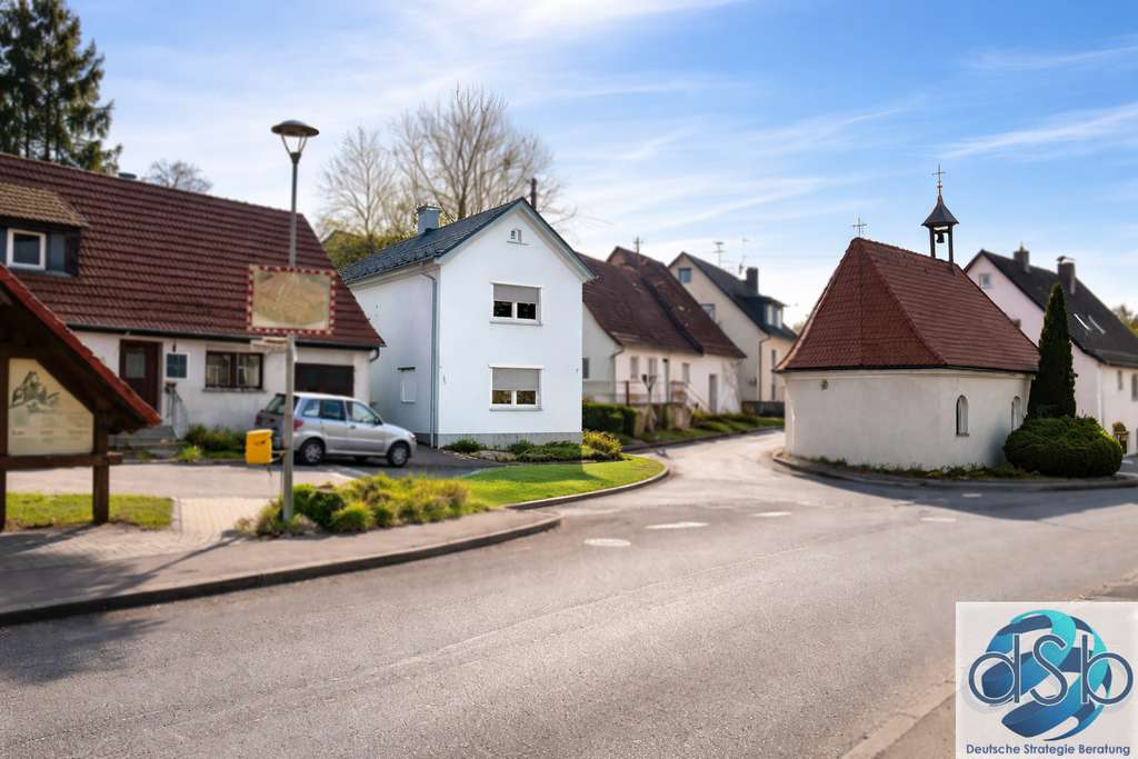 Immobilie in Neresheim - Hochwertig kernsaniertes Einfamilienhaus mit Einbauküche in ruhiger Lage - Bild 0