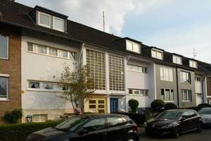 Gemütliche 3-Zimmer-Wohnung in grüner Lage von Rath – Pahlshof 34, 40472 Rath, Düsseldorf – Vorschaubild 2