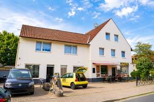Kapitalanlage in Salzgitter-Thiede mit 4 Wohnungen + Gewerbe. 48.600 € Jahreskaltmiete zu verkaufen. – 38239 Thiede, Salzgitter – Vorschaubild 2